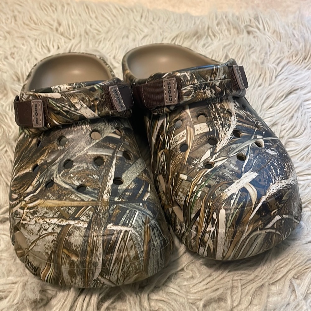 Camo CROCS